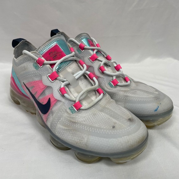 Nike‎ Air VaporMax 2019 Running Shoes Pink Accents Lightweight AR6632-007 US 5 - Picture 1 of 11
